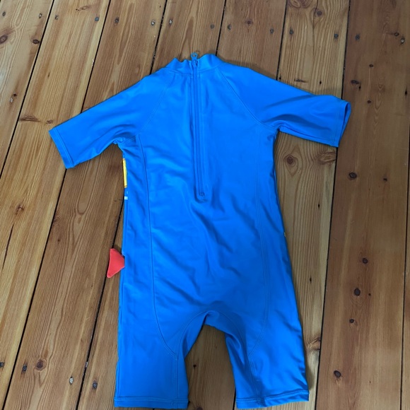 Peppa pig bathing suit, size 4-5 year old - Picture 3 of 5